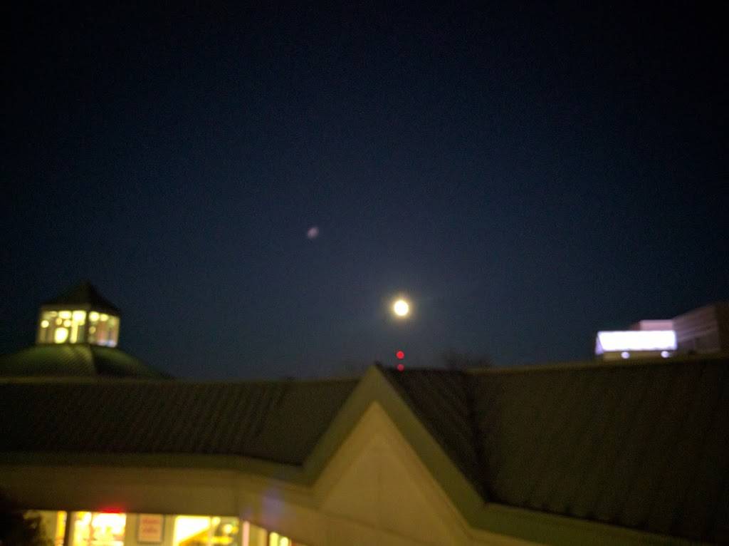 LaRosa New York Pizzeria | restaurant | 520 Lee Road # 301, Buffalo, NY 14228, USA | 7162049707 OR +1 716-204-9707