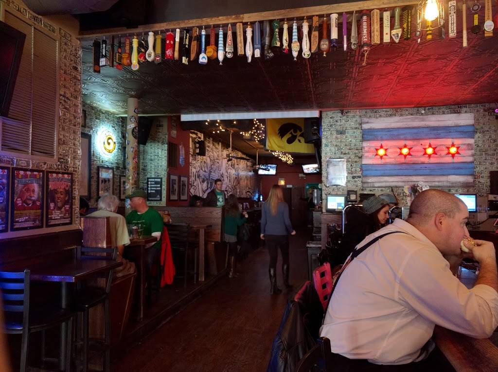 Merkles Bar & Grill | restaurant | 3516 N Clark St, Chicago, IL 60657, USA | 7732441025 OR +1 773-244-1025