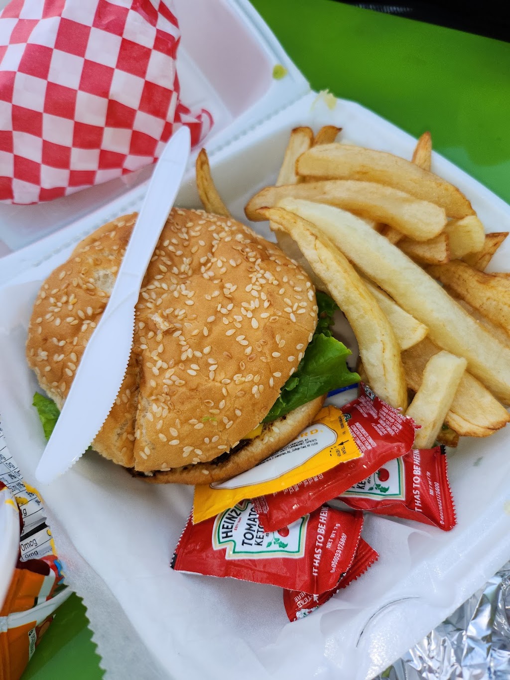 La Perita Fruteria Y Mas | meal takeaway | 603 N Zarzamora St, San Antonio, TX 78207, USA | 2109571940 OR +1 210-957-1940