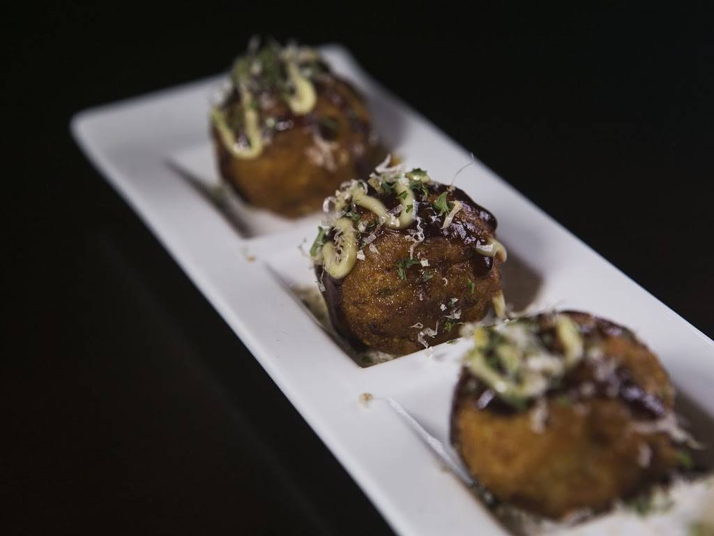 Sakura Japanese Restaurant | restaurant | 4840 Poplar Ave, Memphis, TN 38117, USA | 9015721002 OR +1 901-572-1002