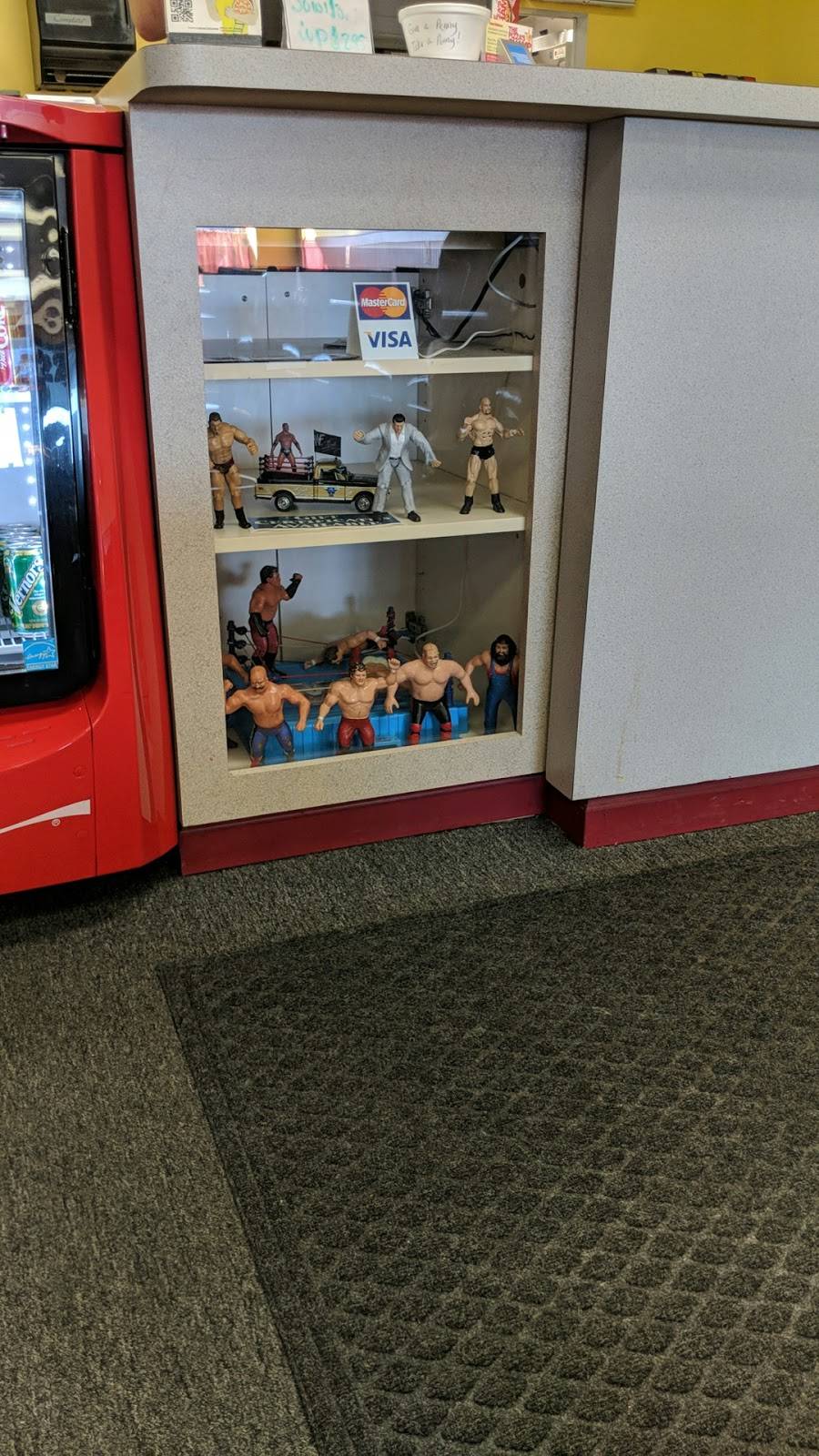 The Pizzas Champ | restaurant | 2709 E Grand River Ave, Howell, MI 48843, USA | 5175792249 OR +1 517-579-2249