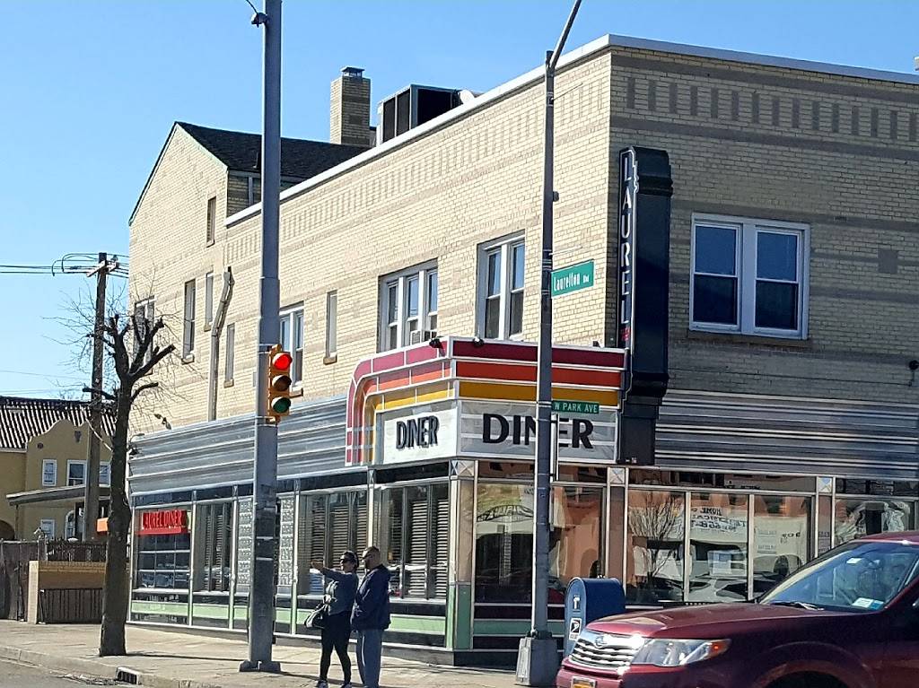 Laurel Diner | restaurant | 300 W Park Ave, Long Beach, NY 11561, USA | 5164327728 OR +1 516-432-7728