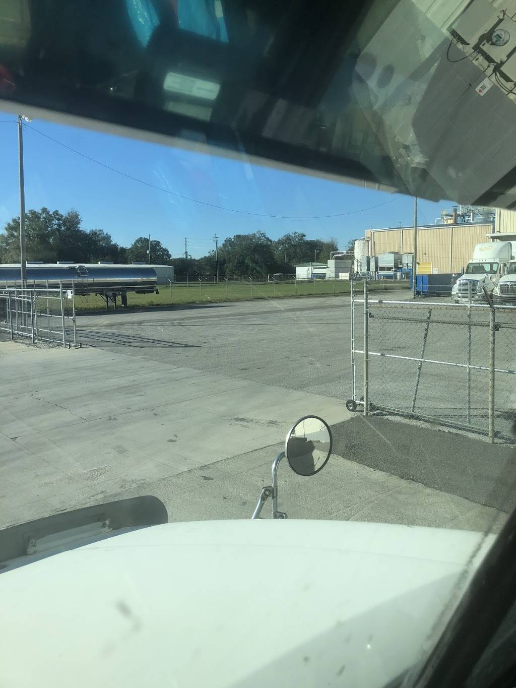 The Florida Brewery Beer Garden | restaurant | 202 Gandy Rd, Auburndale, FL 33823, USA | 8639651825 OR +1 863-965-1825