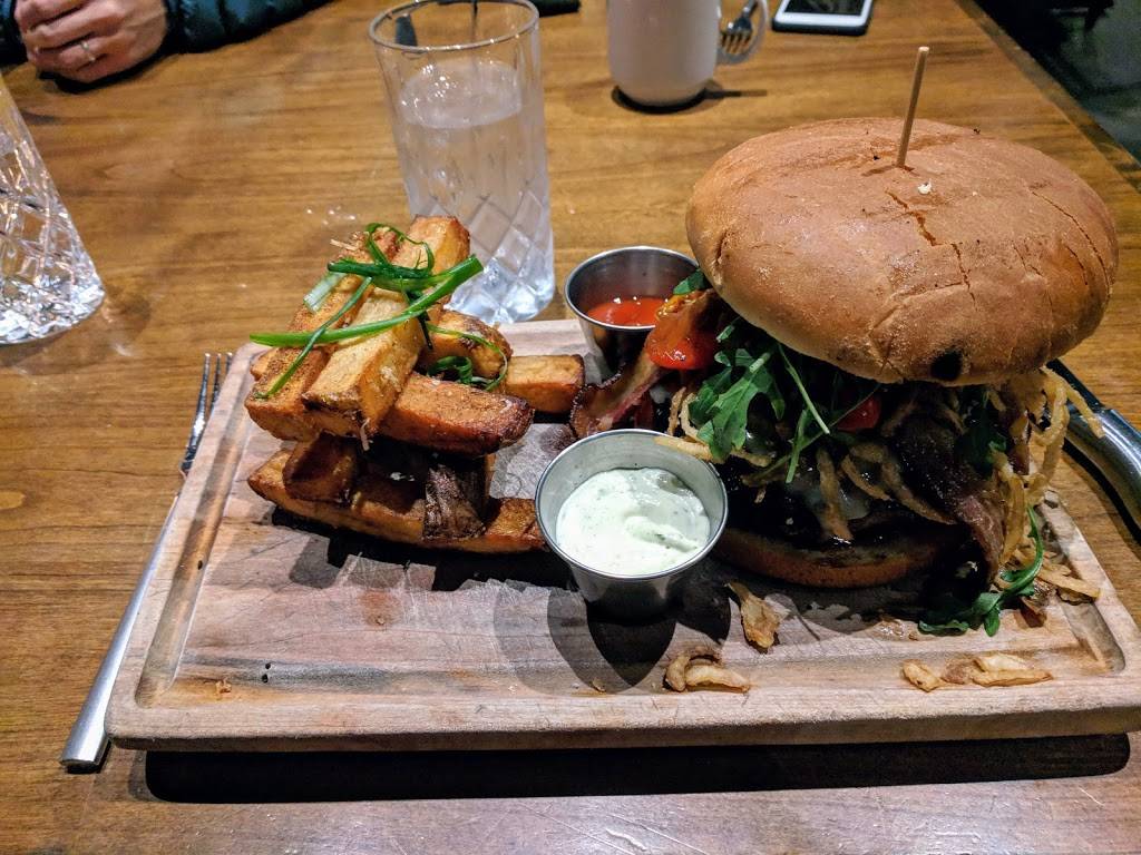 Willard Hicks | restaurant | 280 E Campbell Ave, Campbell, CA 95008, USA | 4083745000 OR +1 408-374-5000