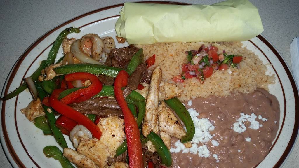 Cantarito Mexican Grill | restaurant | 2300 E Pacific Coast Hwy, Long Beach, CA 90804, USA | 5624945597 OR +1 562-494-5597