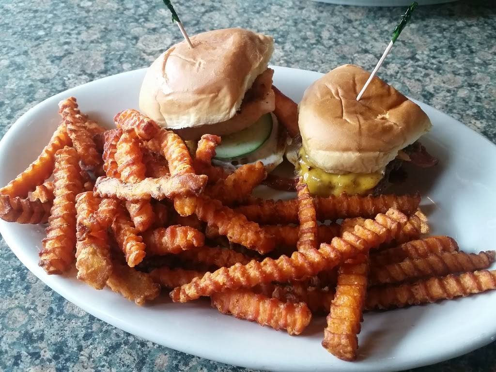 Seven Saints | restaurant | 32 E Chester St, Champaign, IL 61820, USA | 2173517775 OR +1 217-351-7775