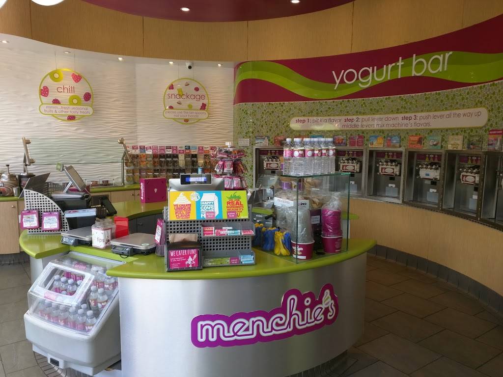Menchies Frozen Yogurt | bakery | 168 W Hillcrest Dr # 1, Thousand Oaks, CA 91360, USA | 8055570700 OR +1 805-557-0700
