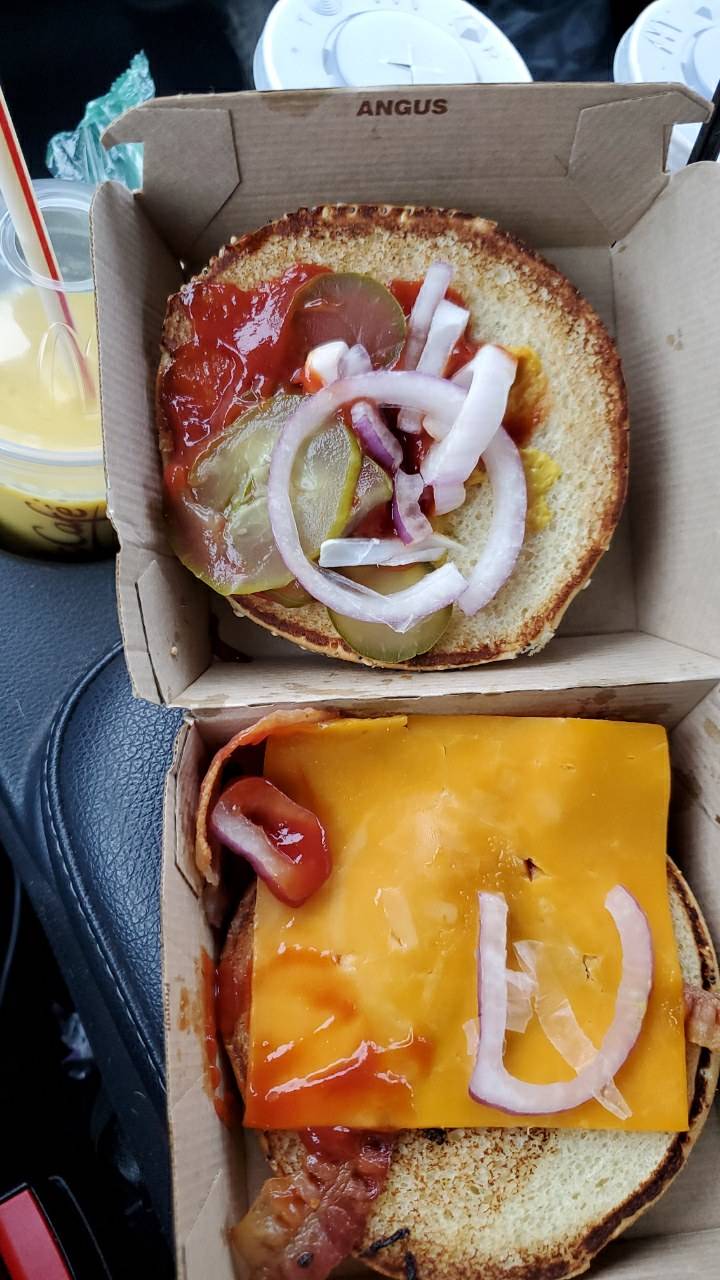 McDonalds | cafe | 805 William St, Cobourg, ON K9A 3A8, Canada | 9053726335 OR +1 905-372-6335