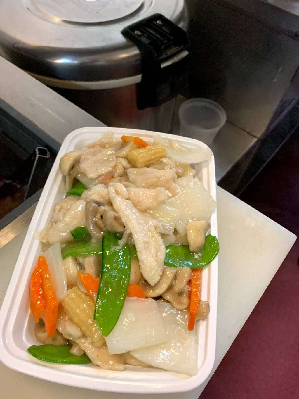 Peking Restaurant | restaurant | 22 Towne Centre Way, Hampton, VA 23666, USA | 7578264333 OR +1 757-826-4333