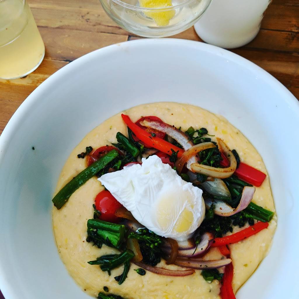 Harolds Cabin | restaurant | 247 Congress St, Charleston, SC 29403, USA | 8437934440 OR +1 843-793-4440