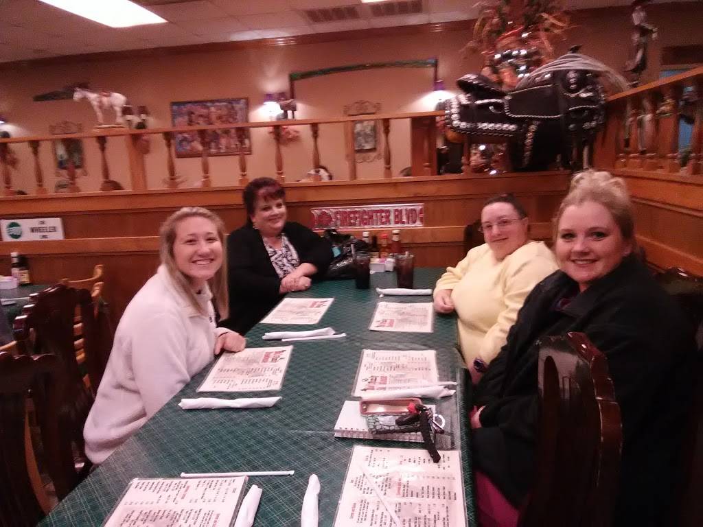 Mels Family Steak House | restaurant | 13130 AL-157, Moulton, AL 35650, USA | 2569747500 OR +1 256-974-7500