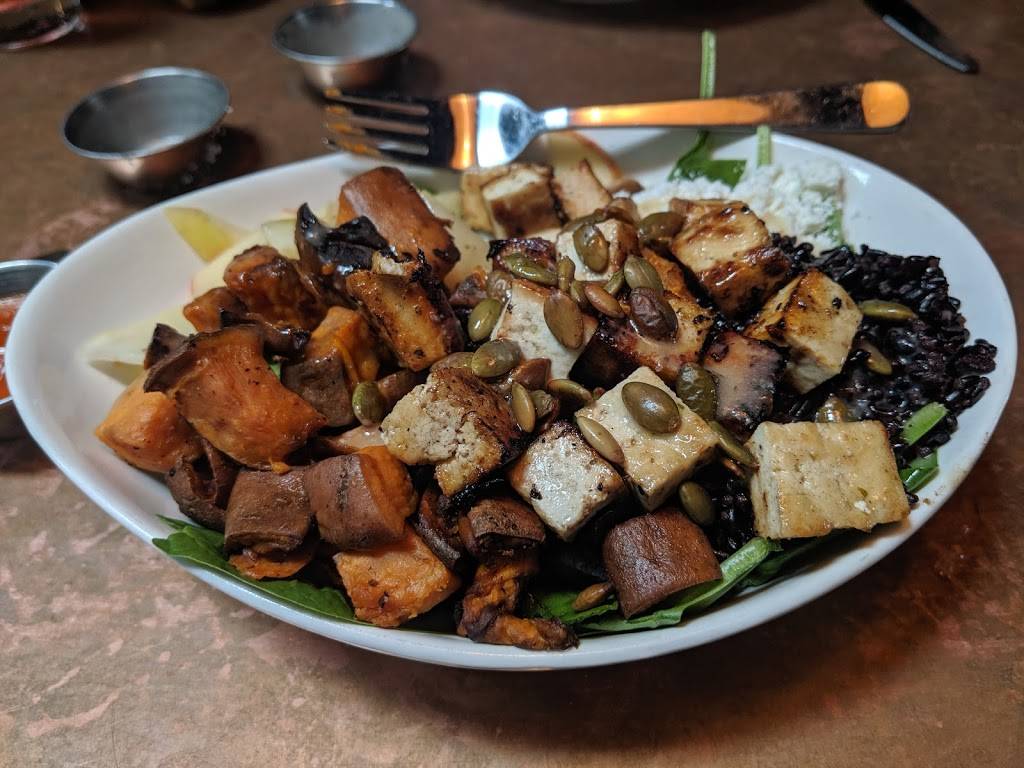 Ranch Hand | restaurant | 5530 Burnet Rd Suite A, Austin, TX 78756, USA | 5127867868 OR +1 512-786-7868