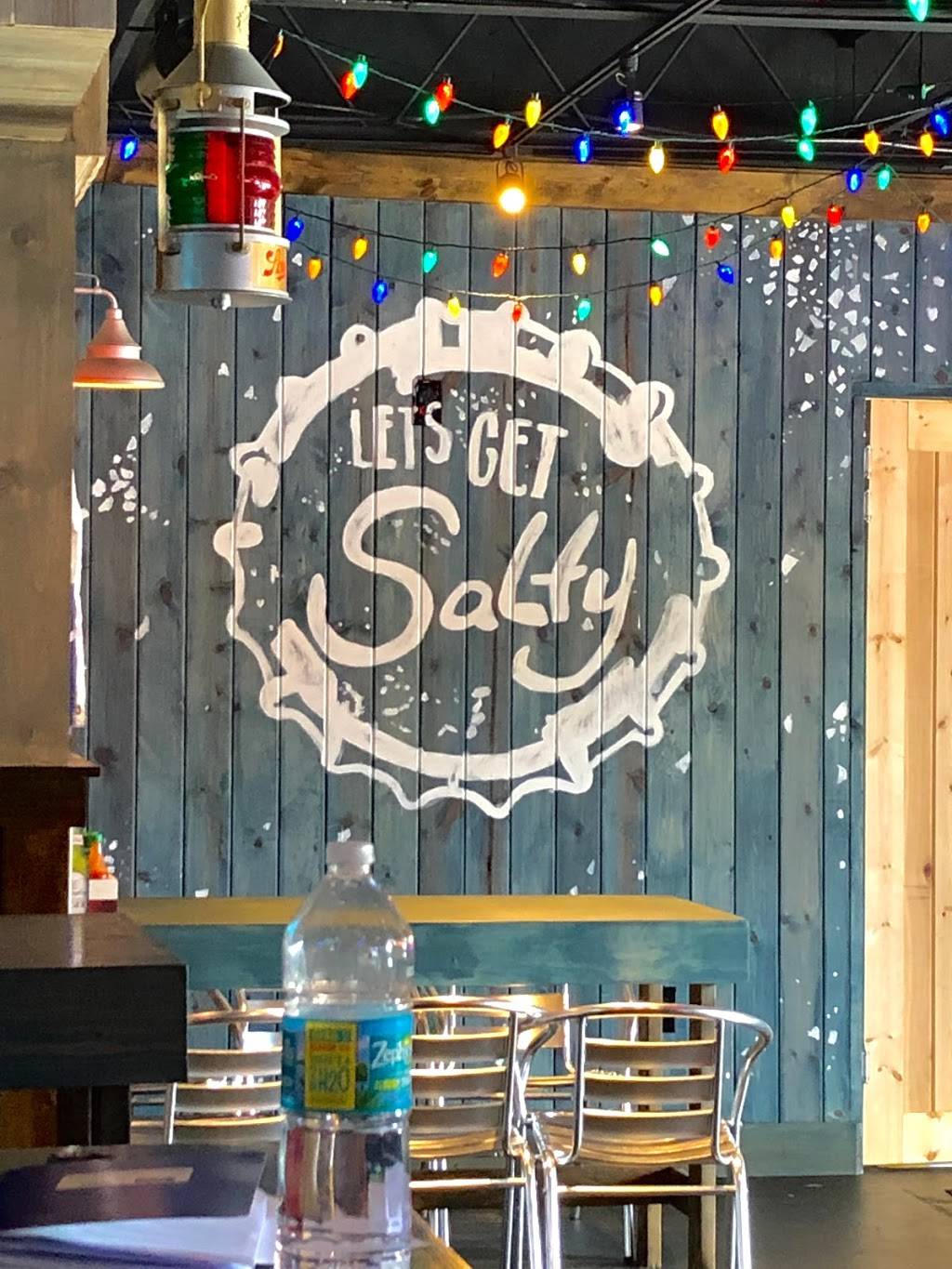 Salty Js | restaurant | 5625 4th St N, St. Petersburg, FL 33703, USA | 7274858978 OR +1 727-485-8978