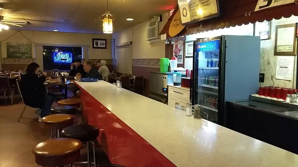 Al & Leda Pizzeria | restaurant | 325 W Everett St, Dixon, IL 61021, USA | 8152843932 OR +1 815-284-3932