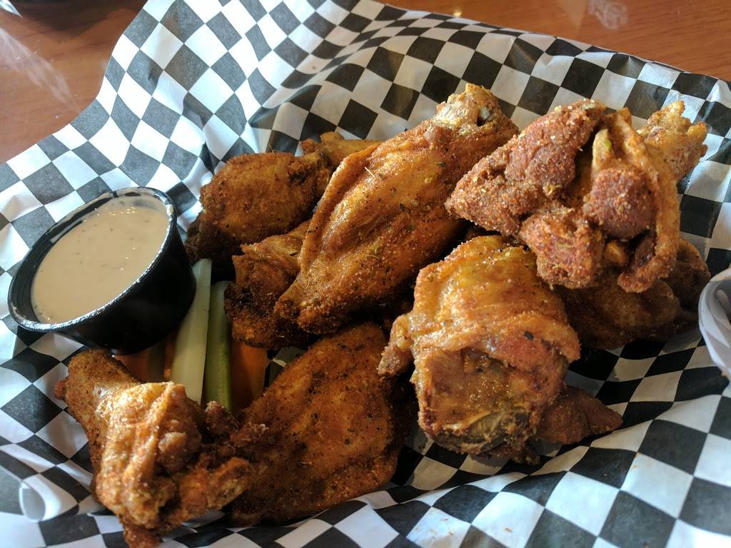 Velocity Wings | restaurant | 25360 Eastern Marketplace Plaza #150, South Riding, VA 20152, USA | 7033270808 OR +1 703-327-0808