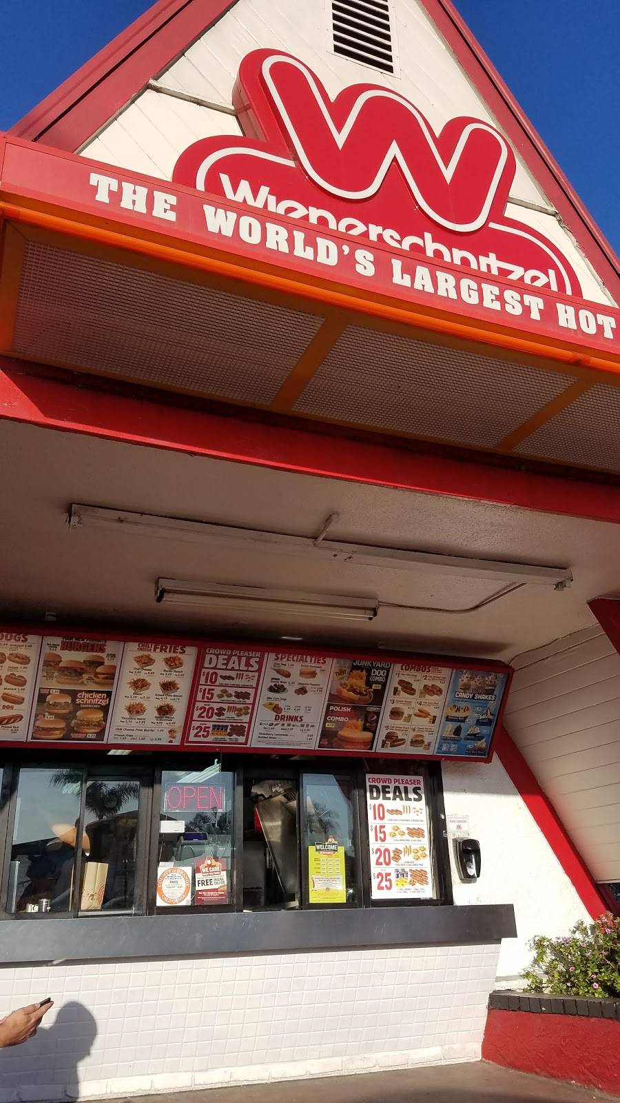 Wienerschnitzel | restaurant | 18012 Beach Blvd, Huntington Beach, CA 92646, USA | 7148479400 OR +1 714-847-9400