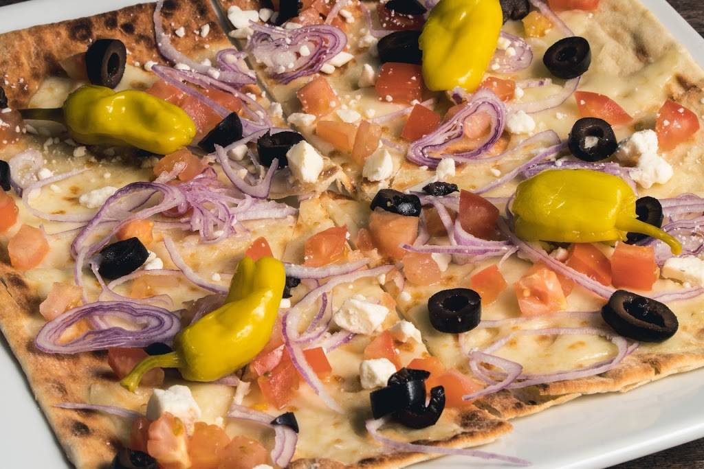 Gusto - Bar & Grill Restaurant | restaurant | 19 Eagle Ridge Dr, Waverly, IA 50677, USA | 3193520444 OR +1 319-352-0444