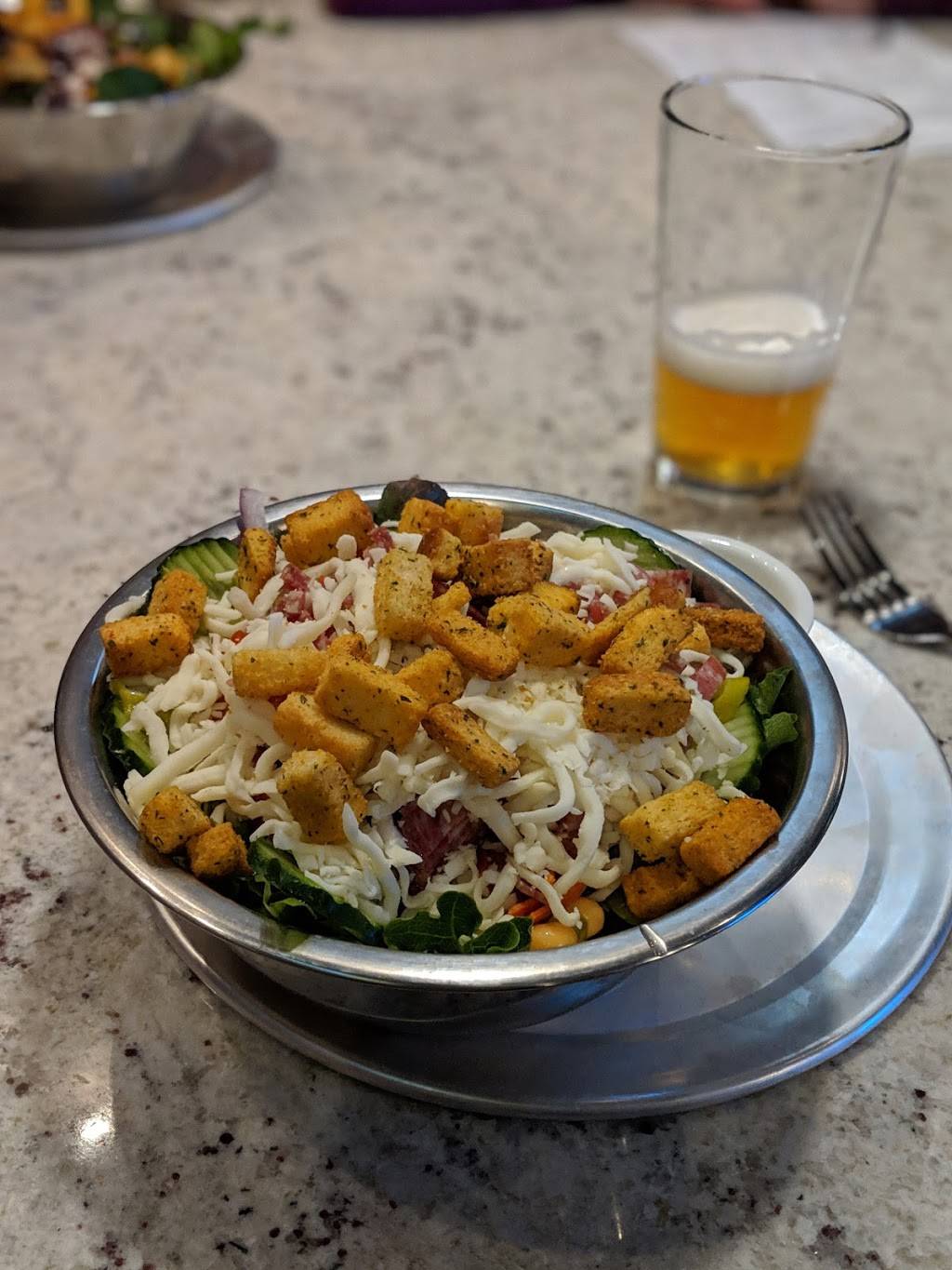 Tomato Joes Pizza & Taps | restaurant | 19167 Golden Valley Rd, Santa Clarita, CA 91387, USA | 6612507550 OR +1 661-250-7550