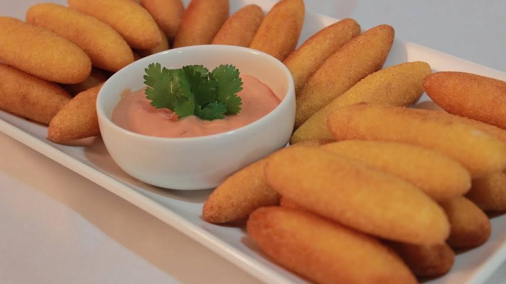 El Antohouse | restaurant | 7200 A, International Dr, Orlando, FL 32819, USA | 4075352808 OR +1 407-535-2808