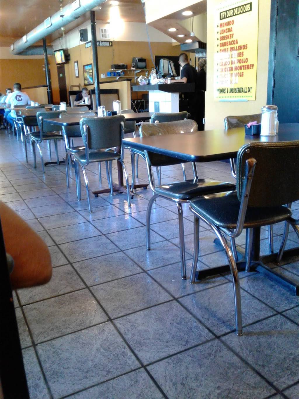 Casa Chacon | restaurant | 2954 Culebra Rd, San Antonio, TX 78228, USA | 2104320222 OR +1 210-432-0222