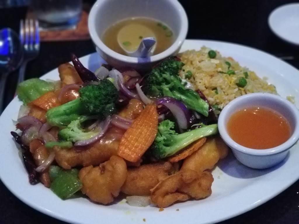 BFF ASIAN GRILL & SPORTS BAR | restaurant | 2150 E Lamar Blvd #100, Arlington, TX 76006, USA | 8173850760 OR +1 817-385-0760