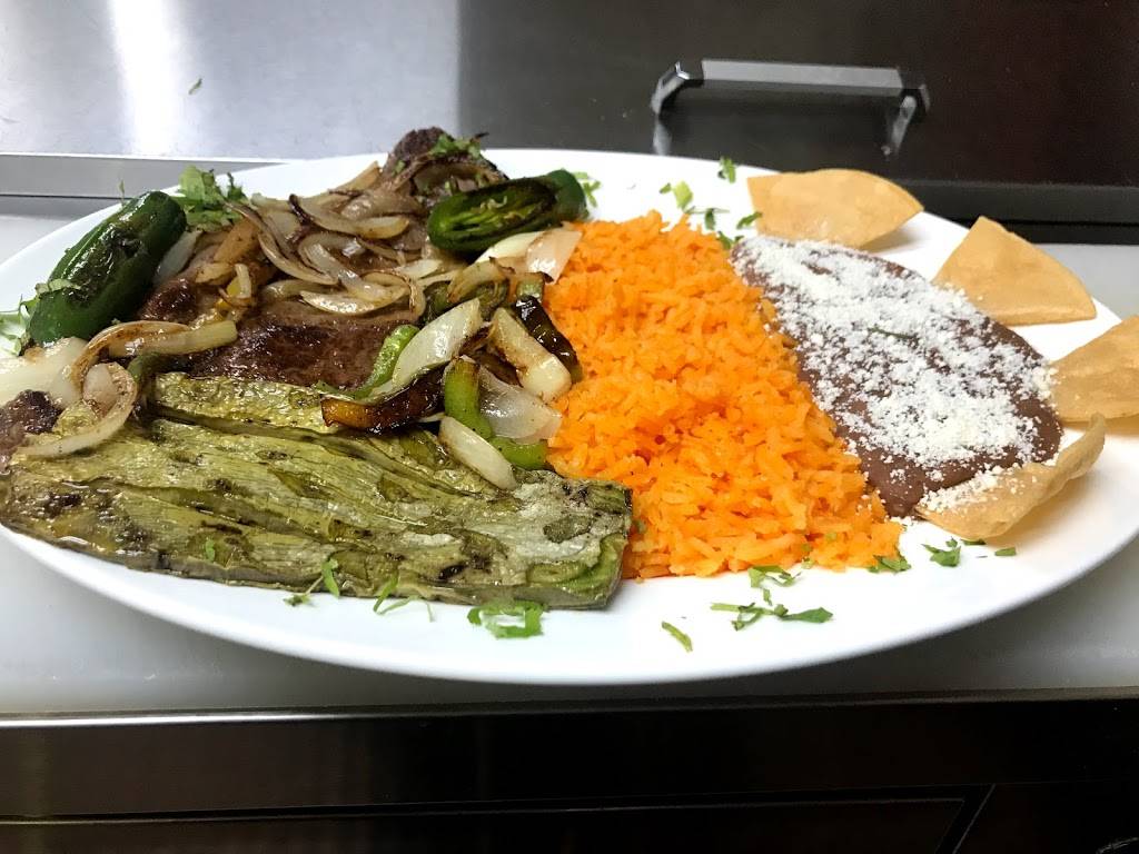 Alondras Cuisine | restaurant | 14 North St, Middletown, NY 10940, USA | 8452394795 OR +1 845-239-4795
