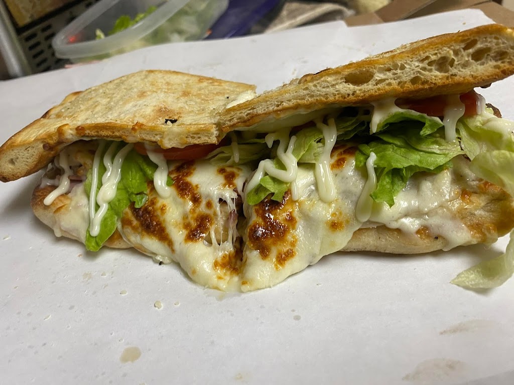 Pere Market & Antiques | meal takeaway | 8990 E Saginaw Rd, Clare, MI 48617, USA | 9893863966 OR +1 989-386-3966