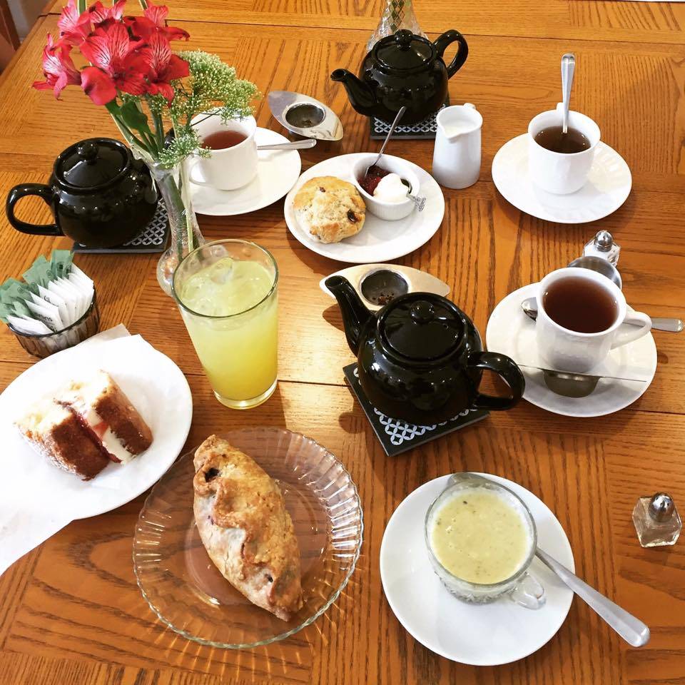 Queens Cuisine Tea Room | restaurant | 120 S Main St, Edwardsville, IL 62025, USA | 6182056188 OR +1 618-205-6188