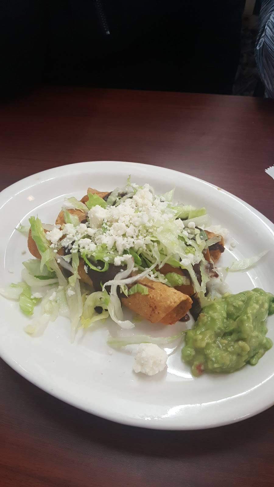 El Jacalito Oaxaqueño | restaurant | 12618 W Washington Blvd, Los Angeles, CA 90066, USA | 3105724625 OR +1 310-572-4625