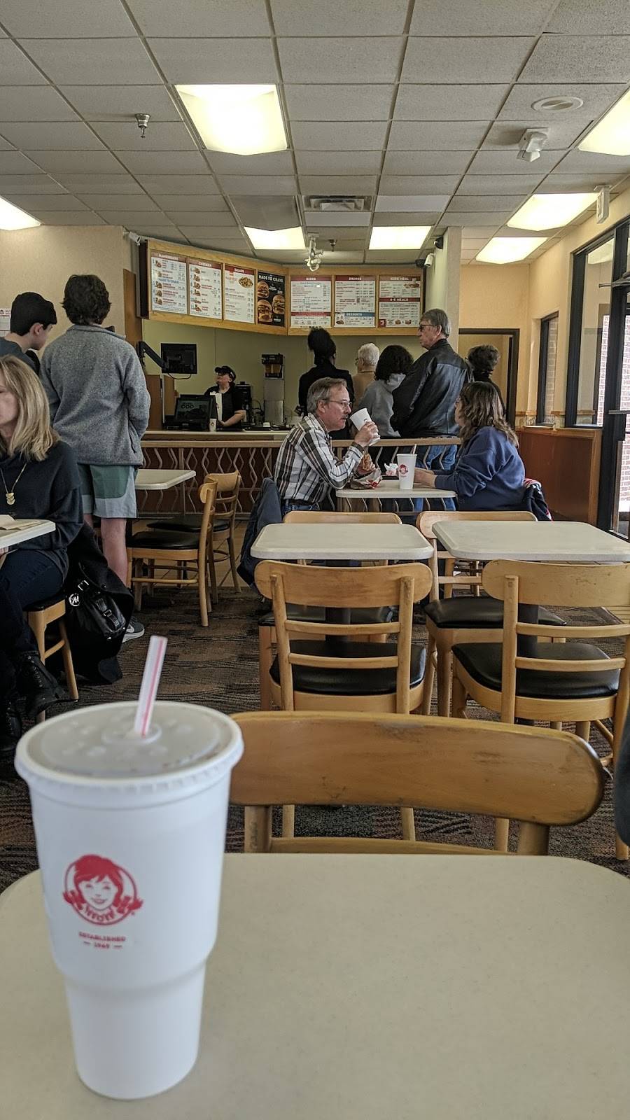 Wendys | restaurant | 504 N Andover Rd, Andover, KS 67002, USA | 3167339402 OR +1 316-733-9402