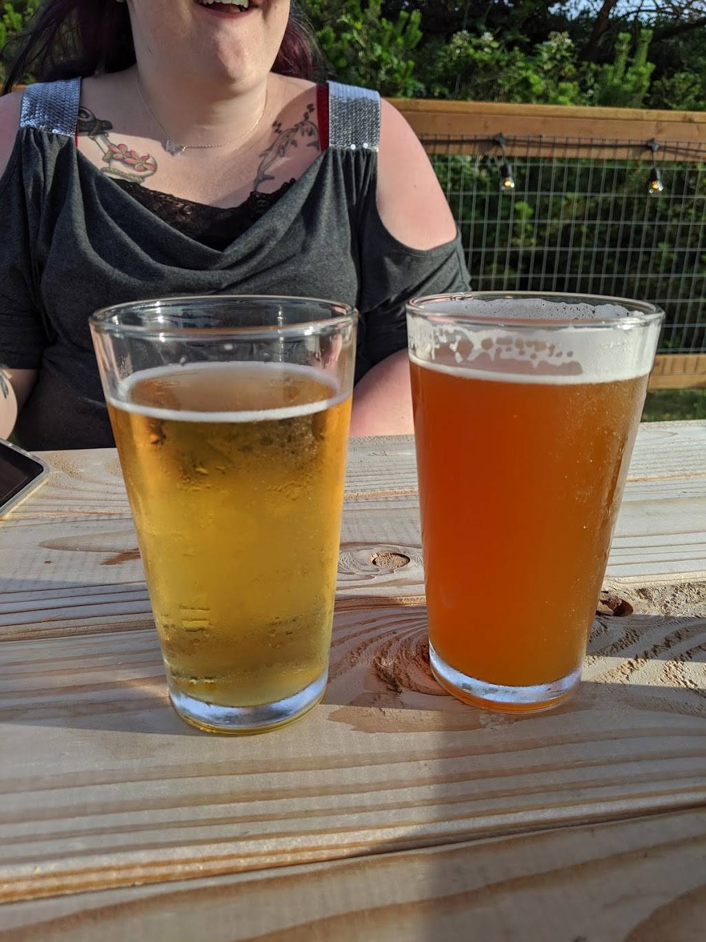 Ocean Pours Taproom | restaurant | 759 Ocean Shores Blvd NW, Ocean Shores, WA 98569, USA | 3609409180 OR +1 360-940-9180