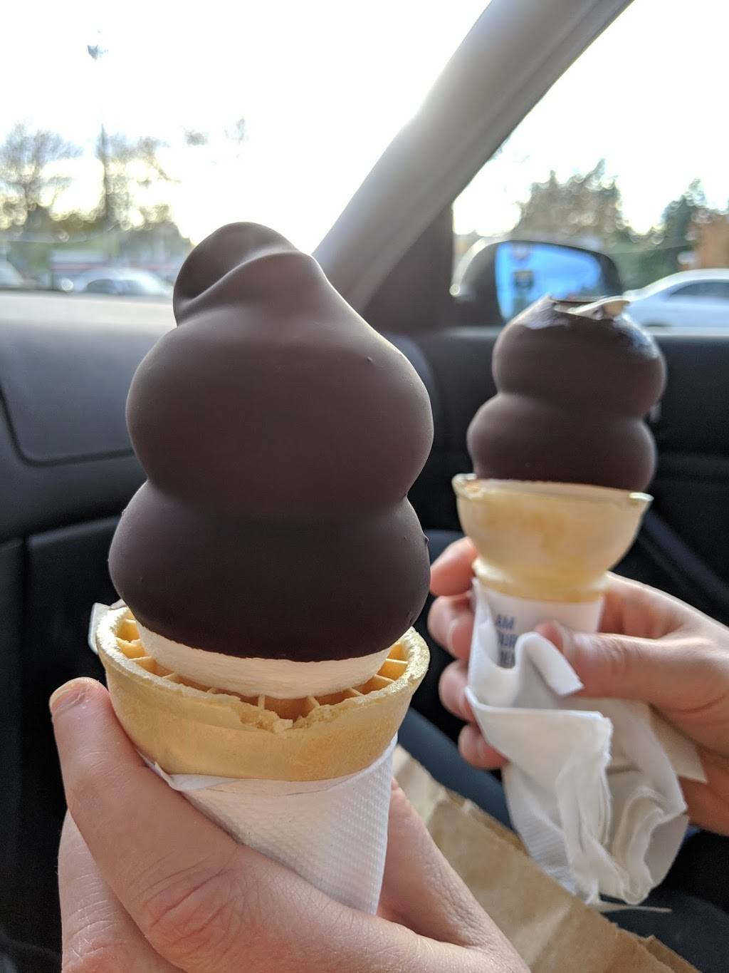 Dairy Queen Grill & Chill | restaurant | 7460 SW Garden Home Rd, Portland, OR 97223, USA | 5032459261 OR +1 503-245-9261