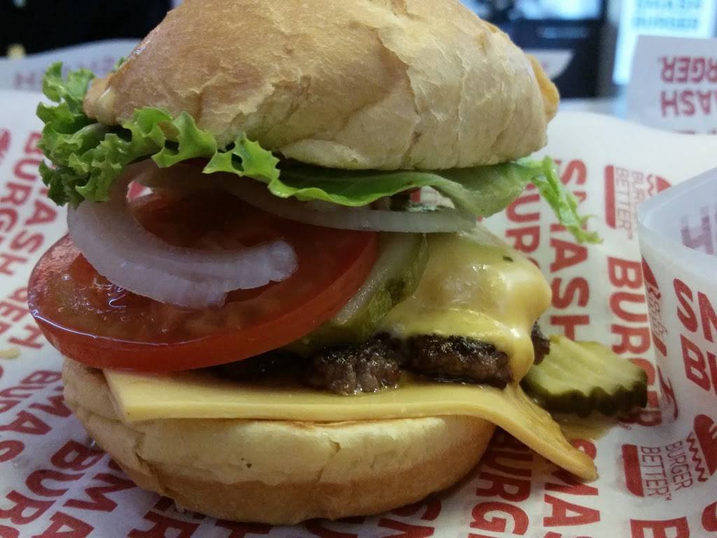 Smashburger | restaurant | 1419 N Denver Ave, Loveland, CO 80538, USA | 9704610188 OR +1 970-461-0188