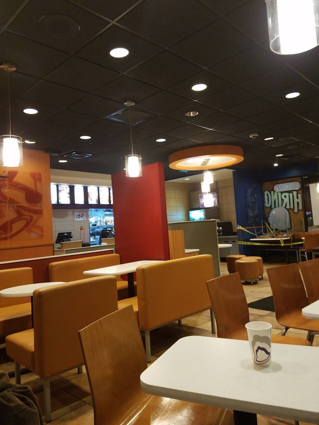 Taco Bell | meal takeaway | 2005 McCoy Rd, Sun Prairie, WI 53590, USA | 6088252960 OR +1 608-825-2960