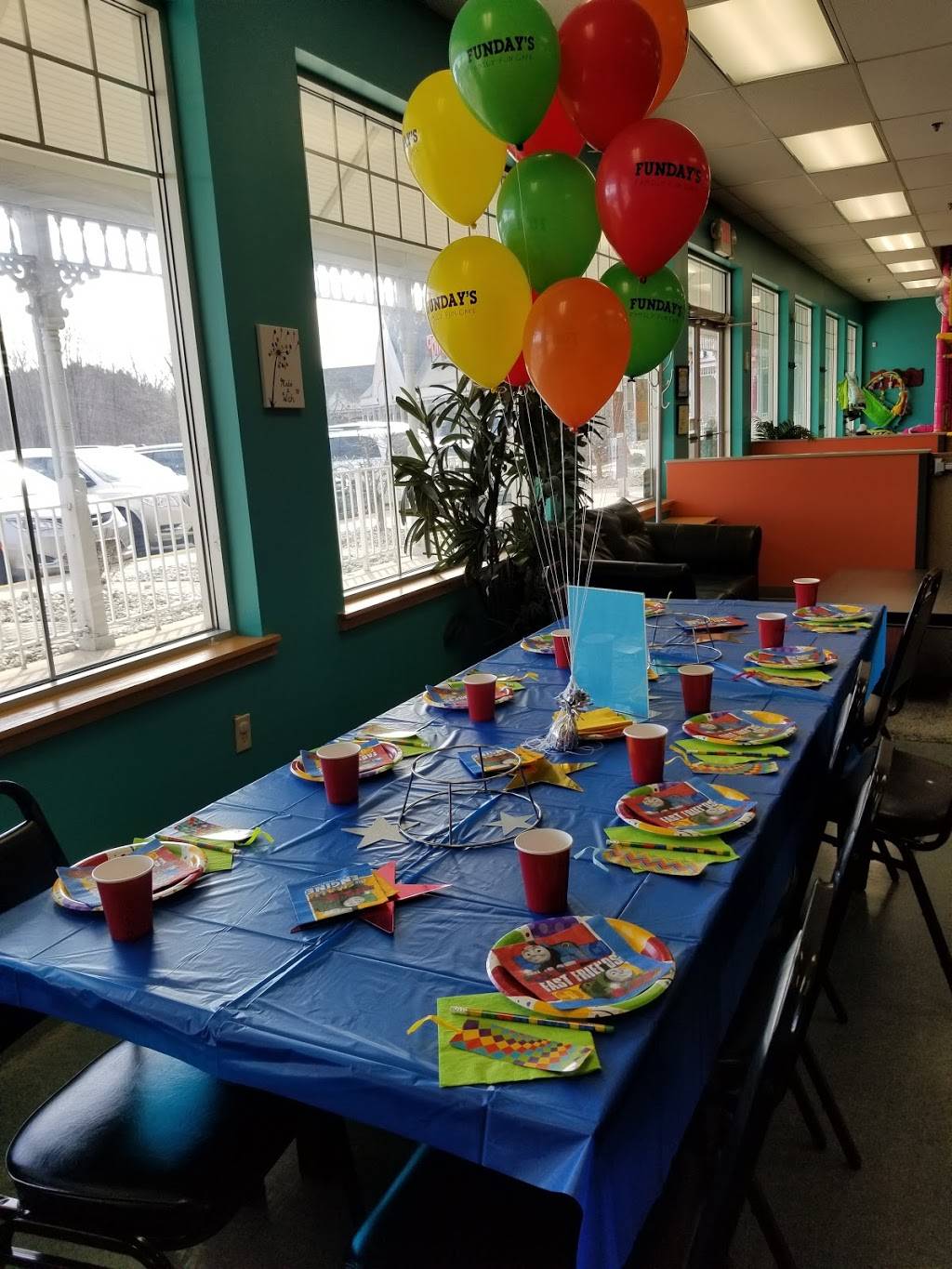 Fundays Family Fun Cafe | cafe | 2151 Ferguson Rd Ste 104, Jackson, MI 49203, USA | 5173154090 OR +1 517-315-4090