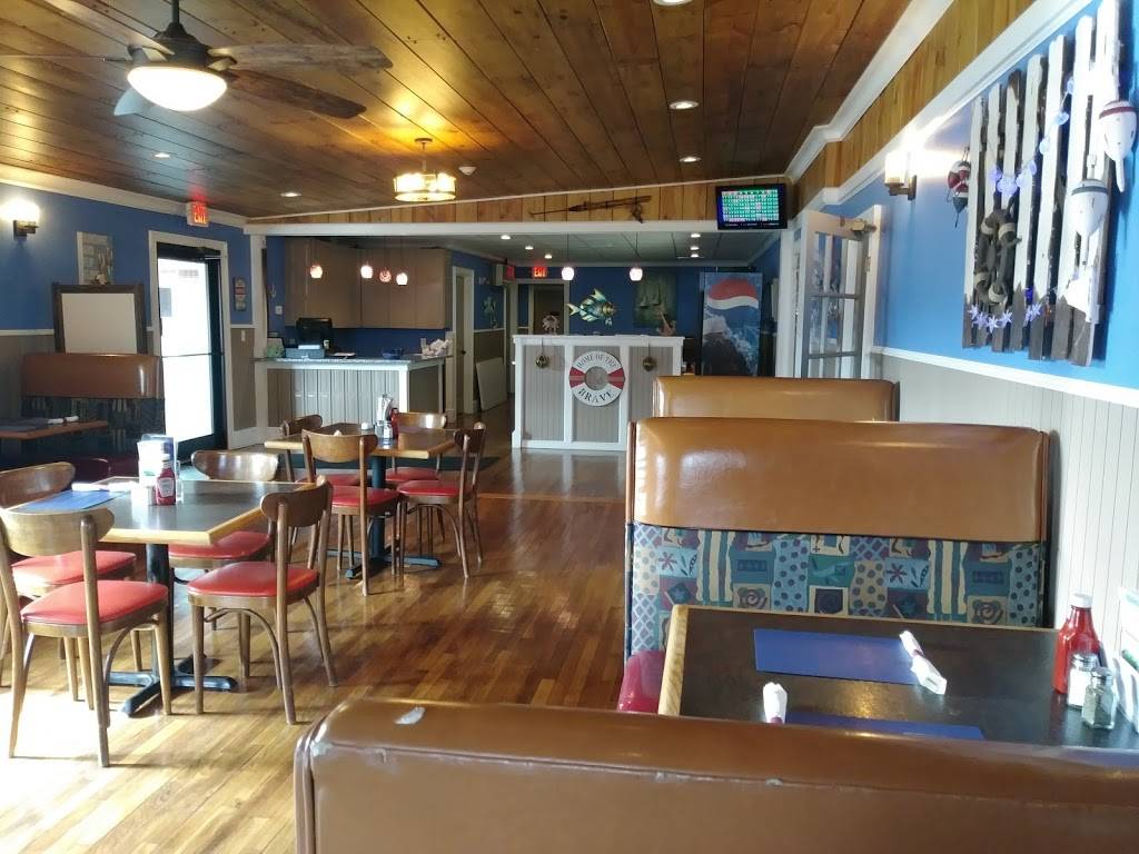 RipTide Sports Grille | restaurant | 1 Bay St, Tiverton, RI 02878, USA | 4018160023 OR +1 401-816-0023