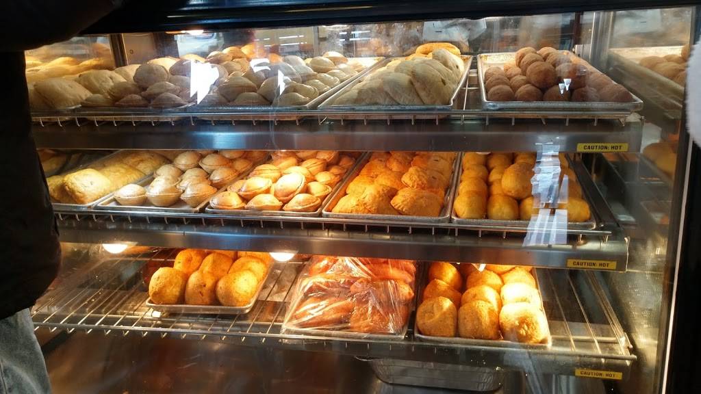 Sybils | bakery | 13217 Liberty Ave, Jamaica, NY 11419, USA | 7188359235 OR +1 718-835-9235