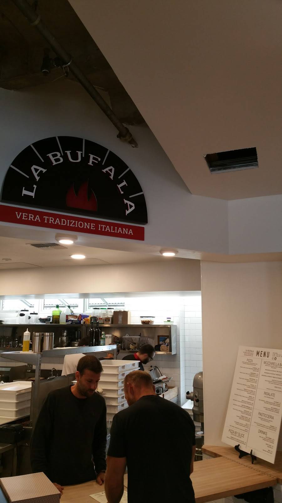 Pizzeria La Bufala | restaurant | 725 Front St, Santa Cruz, CA 95060, USA | 8319990301 OR +1 831-999-0301