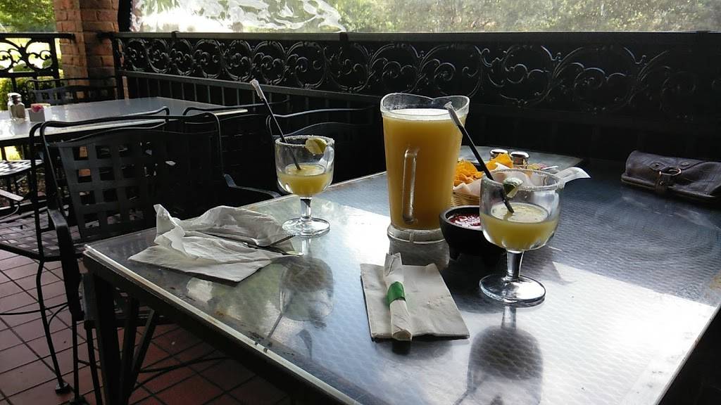 Camino Real | restaurant | 105 Lasseter Dr, Murfreesboro, TN 37130, USA | 6158671119 OR +1 615-867-1119