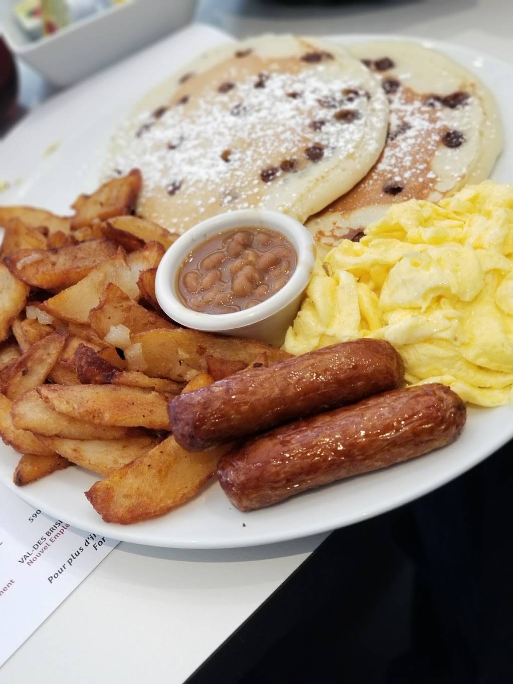 Petinos | restaurant | 5520 Boul Henri-Bourassa O, Saint-Laurent, QC H4R 0M6, Canada | 5143369000 OR +1 514-336-9000