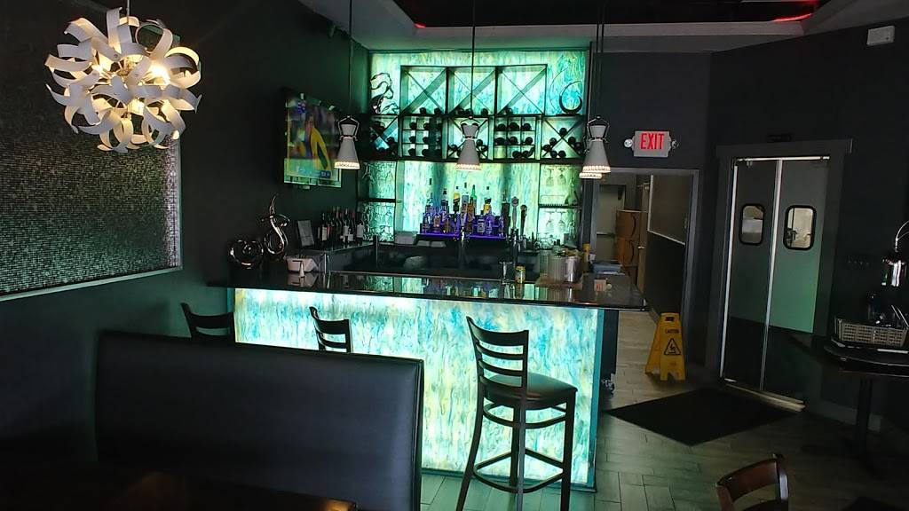 Taaza Bistro | restaurant | 3252 S Church St, Burlington, NC 27215, USA | 3365240488 OR +1 336-524-0488