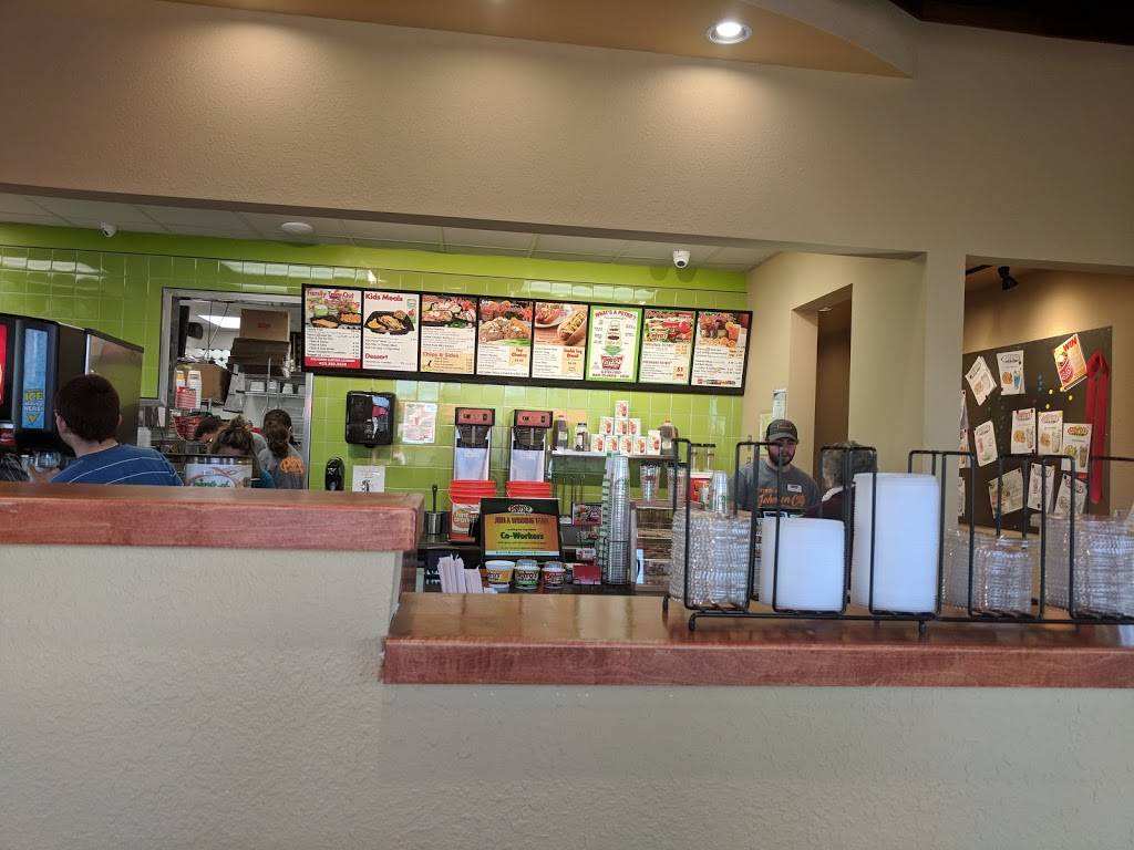 Petros Chili & Chips - State of Franklin | restaurant | 930 N State of Franklin Rd, Johnson City, TN 37604, USA | 4232620418 OR +1 423-262-0418