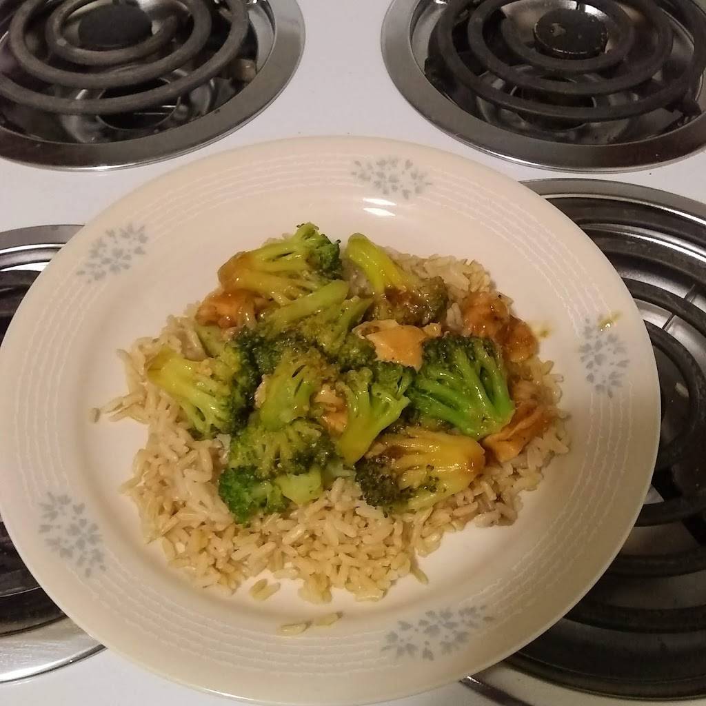 Popeyes Louisiana Kitchen | restaurant | 7525 Good Hope Rd, Milwaukee, WI 53223, USA | 4143539925 OR +1 414-353-9925