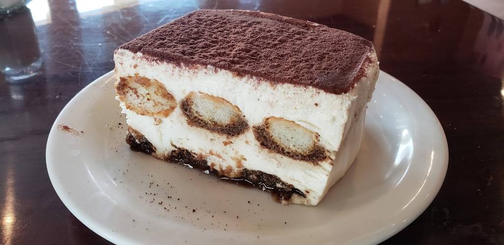 Little Italy Italian Cafe | restaurant | 55315 CA-62, Yucca Valley, CA 92284, USA | 7608201268 OR +1 760-820-1268