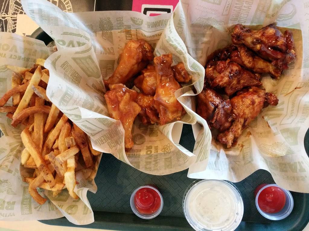 Wingstop | meal delivery | 3155 S Bascom Ave, Campbell, CA 95008, USA | 4086269464 OR +1 408-626-9464
