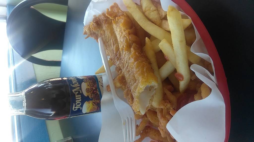 Tugboat Fish & Chips | restaurant | 10861 Folsom Blvd, Rancho Cordova, CA 95670, USA | 9168590533 OR +1 916-859-0533