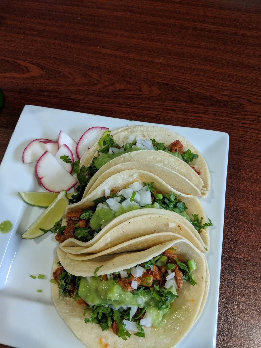 Pico De Gallo Restaurant | restaurant | 134 Ferris Ave, White Plains, NY 10603, USA | 9148318972 OR +1 914-831-8972