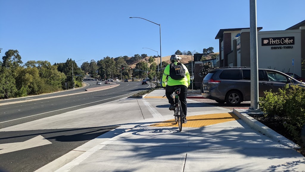 Peets Coffee | cafe | 4040 San Pablo Ave Suite A, Hercules, CA 94547, USA | 5102950688 OR +1 510-295-0688