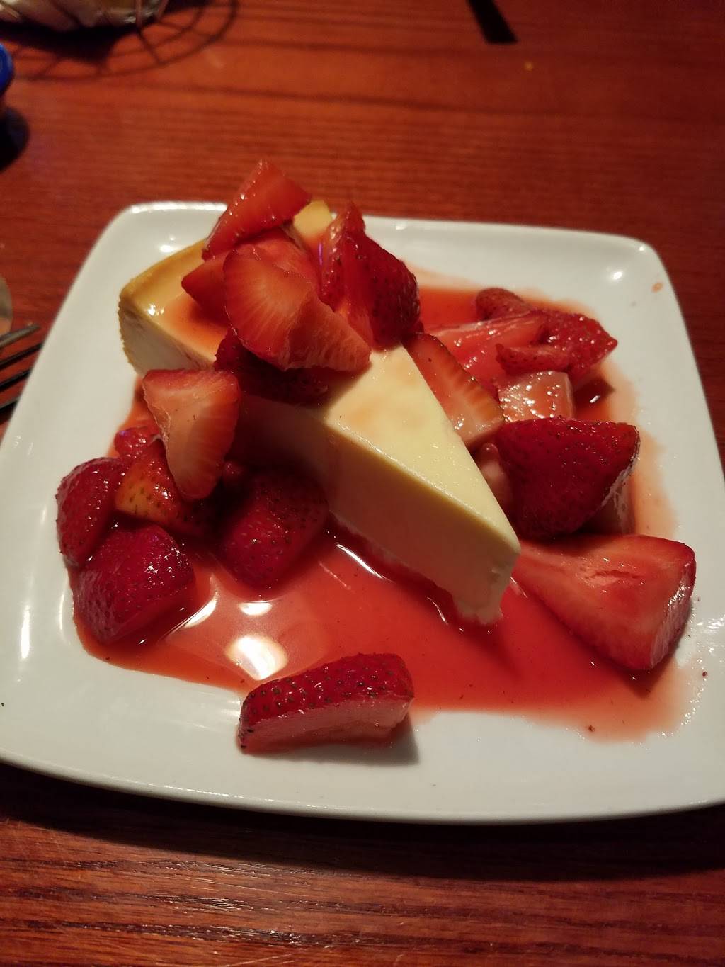 Nikolais Roof | restaurant | Hilton Atlanta, 255 Courtland St NE, Atlanta, GA 30303, USA | 4042216362 OR +1 404-221-6362