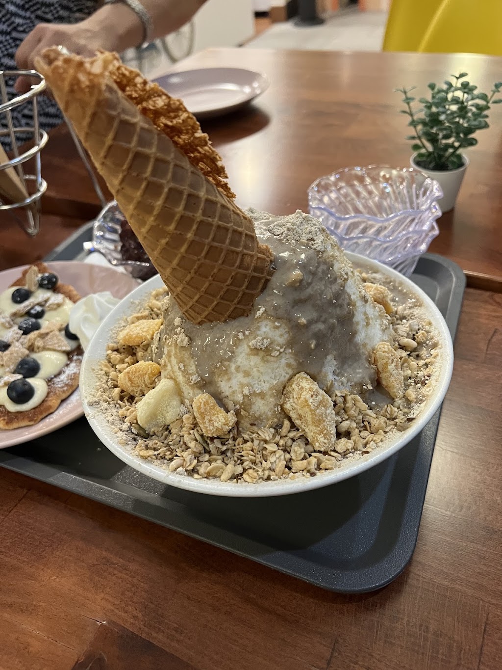 Sweet Mong | cafe | 5980 Spring Mountain Rd Ste 6C, Las Vegas, NV 89146, USA | 7252051059 OR +1 725-205-1059